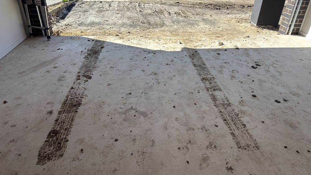 Dirt & stains, recorded during a pre-purchase inspection in Beveridge